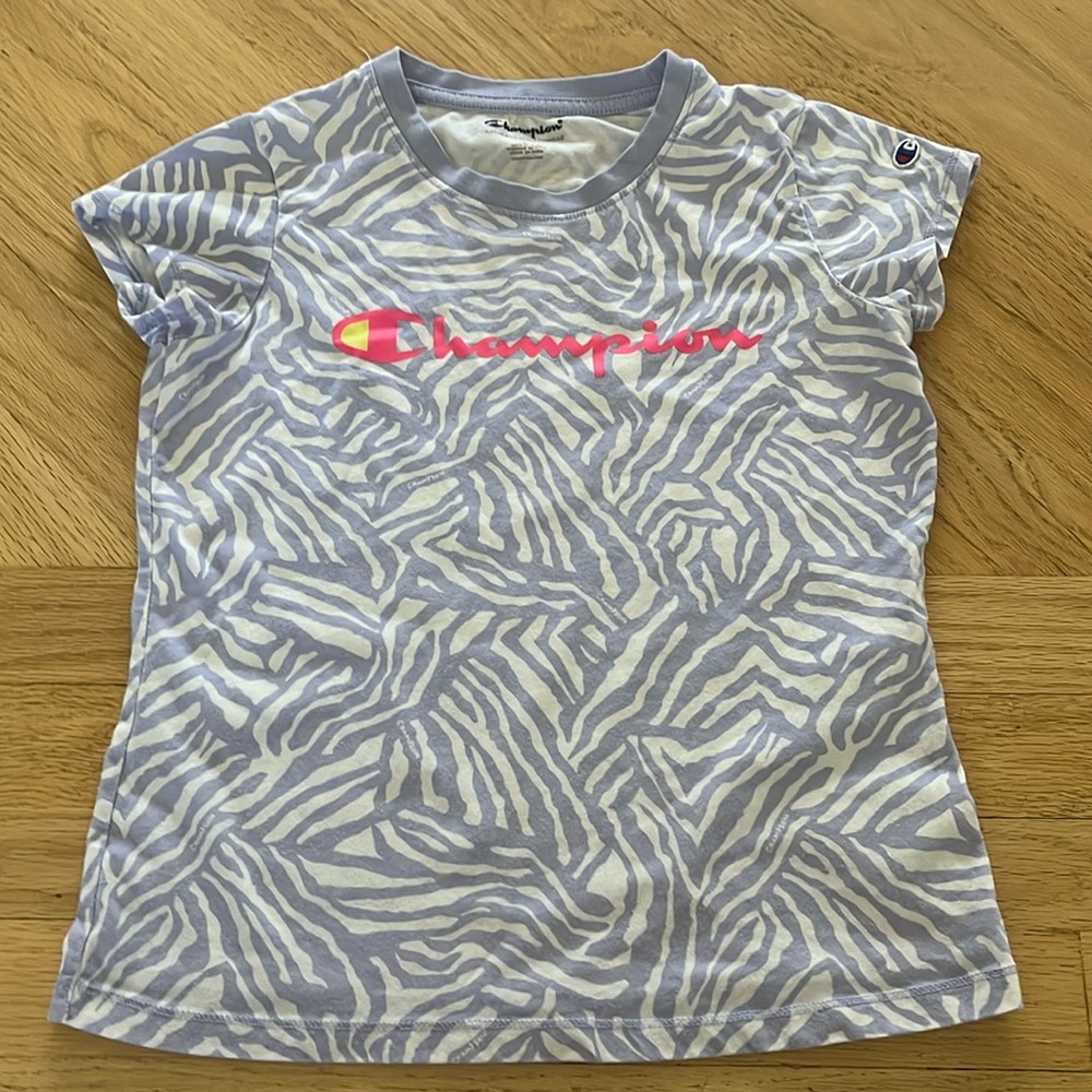 Champion girls shirt size large